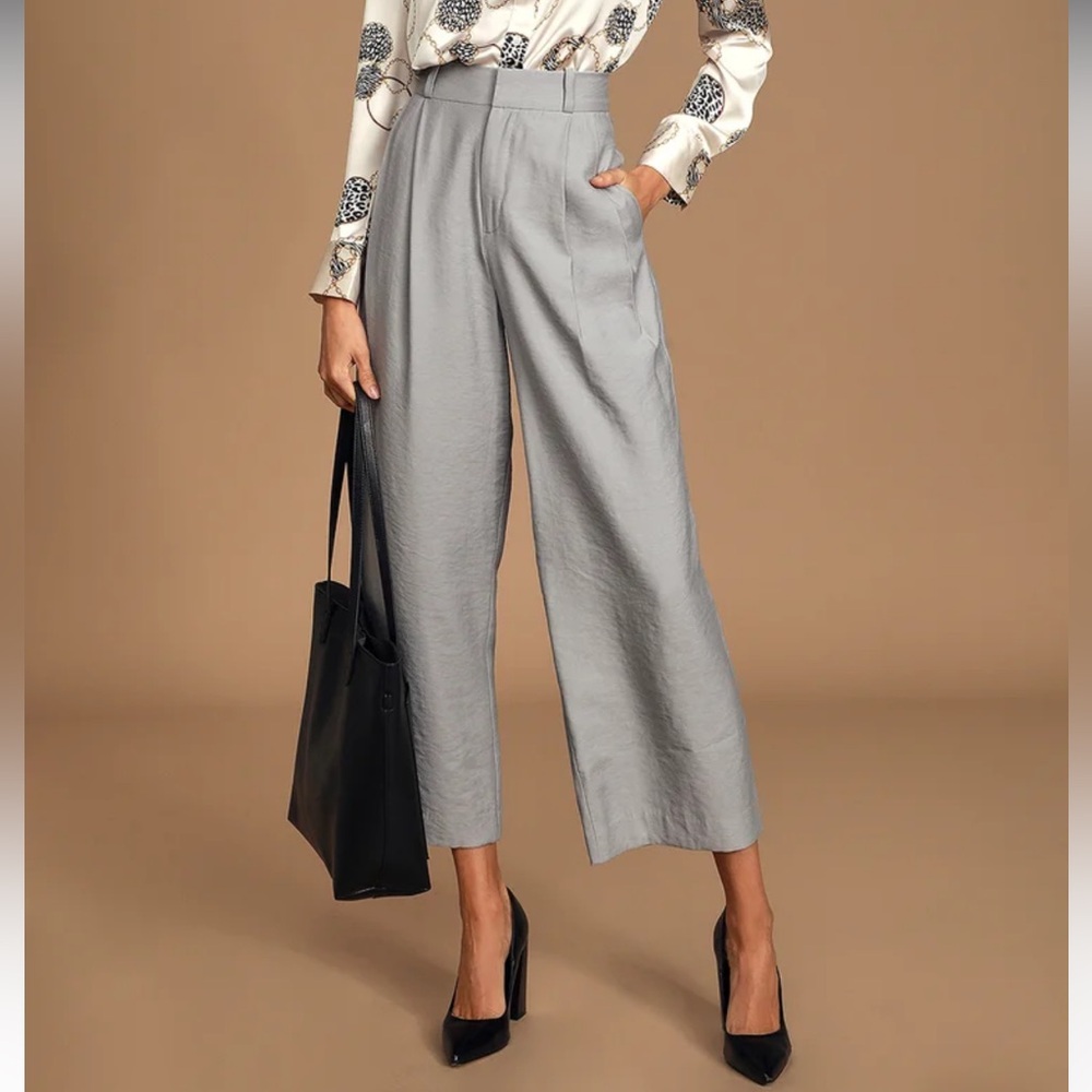 Lulus - Business Woman Light Grey Wide-Leg Trouser Pants - size XS - LIKE NEW
